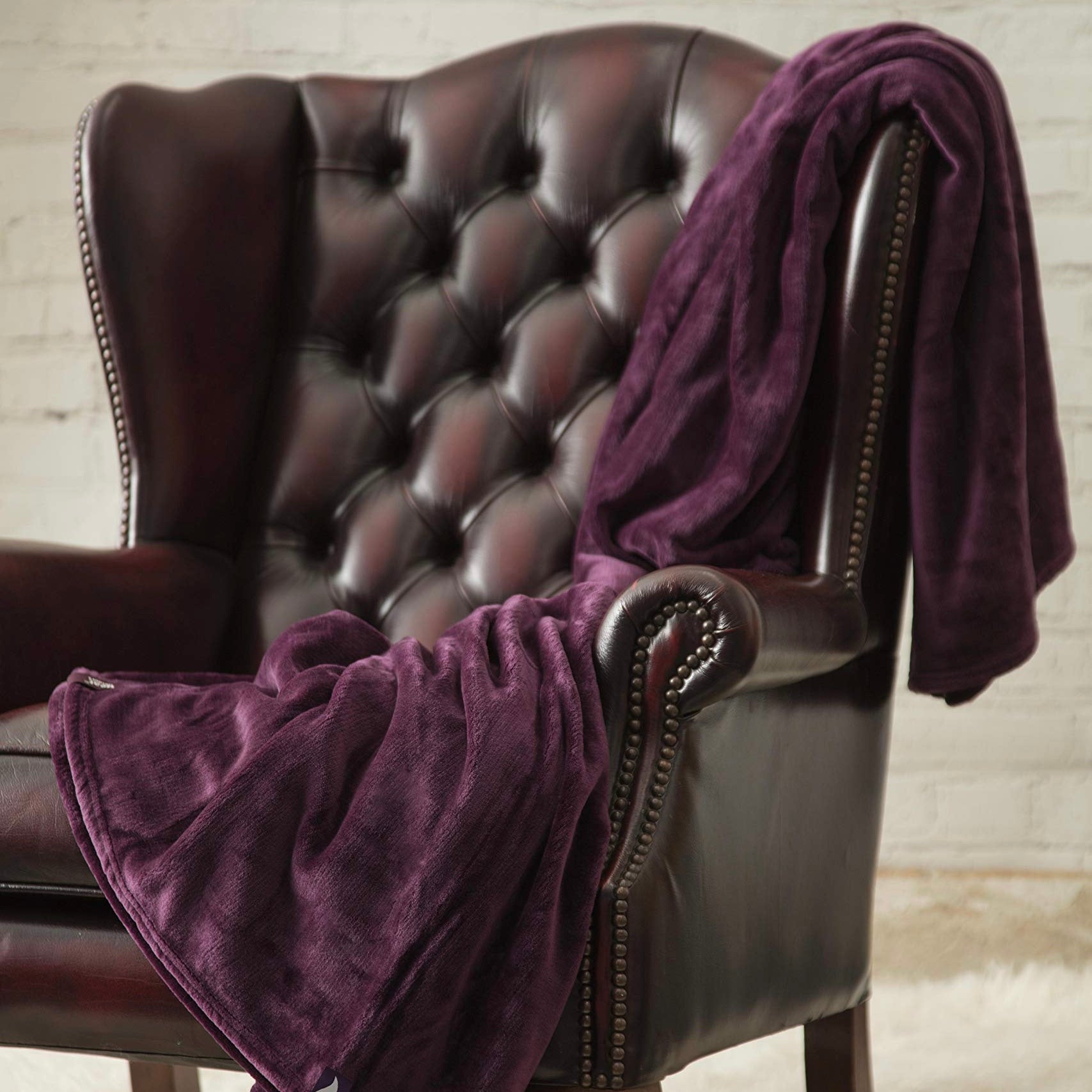 Mulled Wine Thermal Blanket On Chair